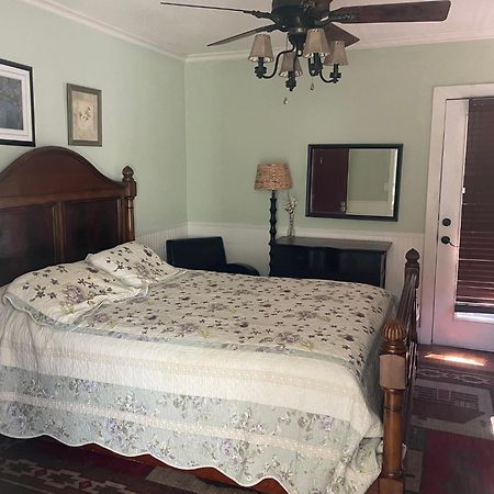 Guerneville Lodge 외부 사진